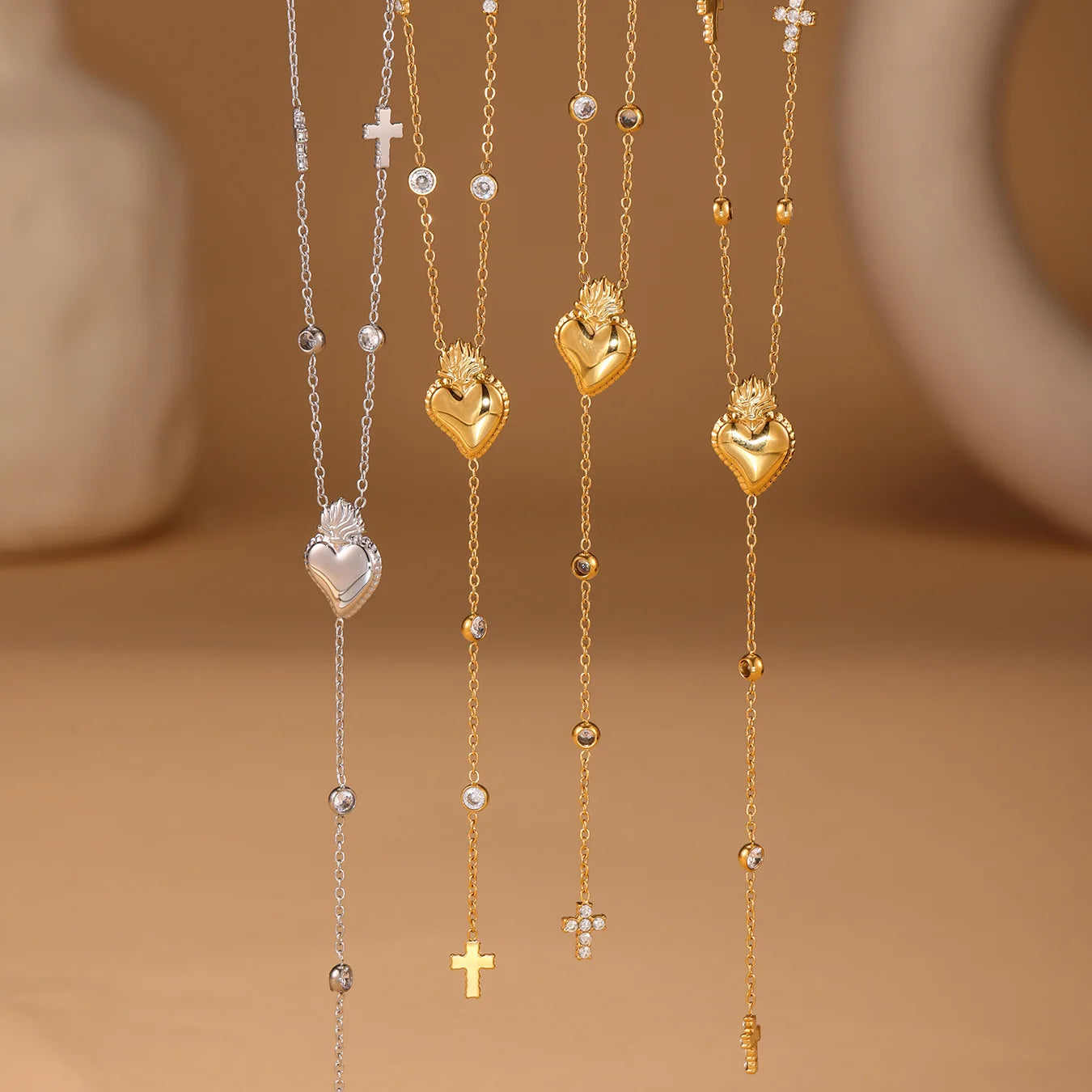 Hjärtfall Halsband✨